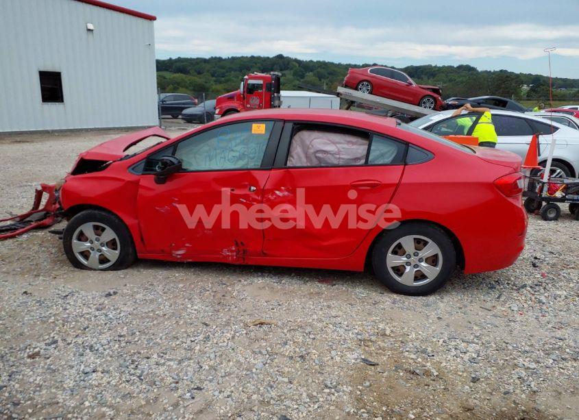 Photo 15 of 2016 Chevrolet Cruze LS AUTO (VIN 1G1BC5SMXG7304640)