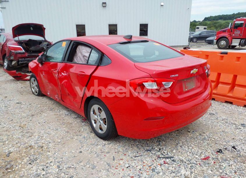 Photo 3 of 2016 Chevrolet Cruze LS AUTO (VIN 1G1BC5SMXG7304640)