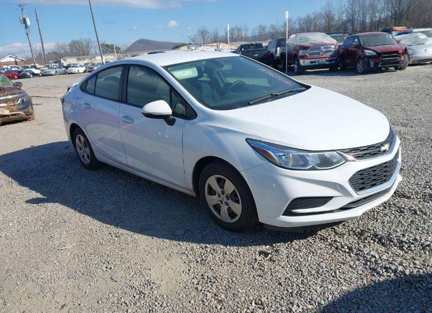 2016 Chevrolet Cruze LS AUTO (VIN 1G1BC5SMXG7307635) main photo