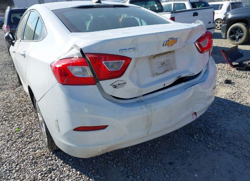 Photo 6 of 2016 Chevrolet Cruze LS AUTO (VIN 1G1BC5SMXG7307635)