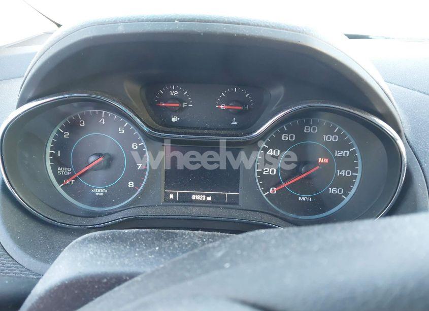 Photo 15 of 2017 Chevrolet Cruze LS AUTO (VIN 1G1BC5SMXH7107758)