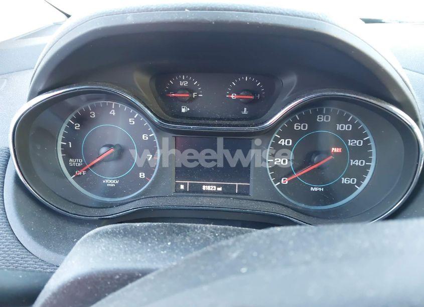 Photo 7 of 2017 Chevrolet Cruze LS AUTO (VIN 1G1BC5SMXH7107758)