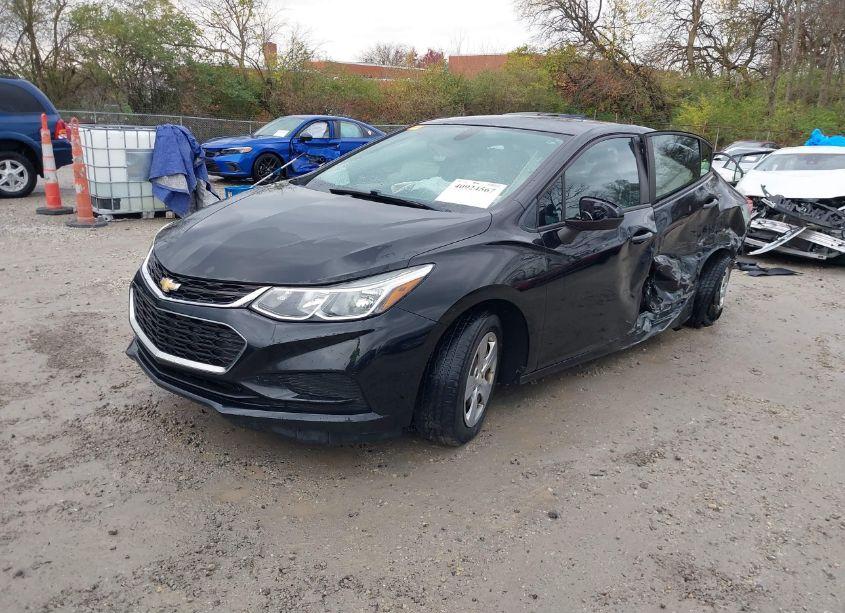 Photo 2 of 2017 Chevrolet Cruze LS AUTO (VIN 1G1BC5SMXH7121112)