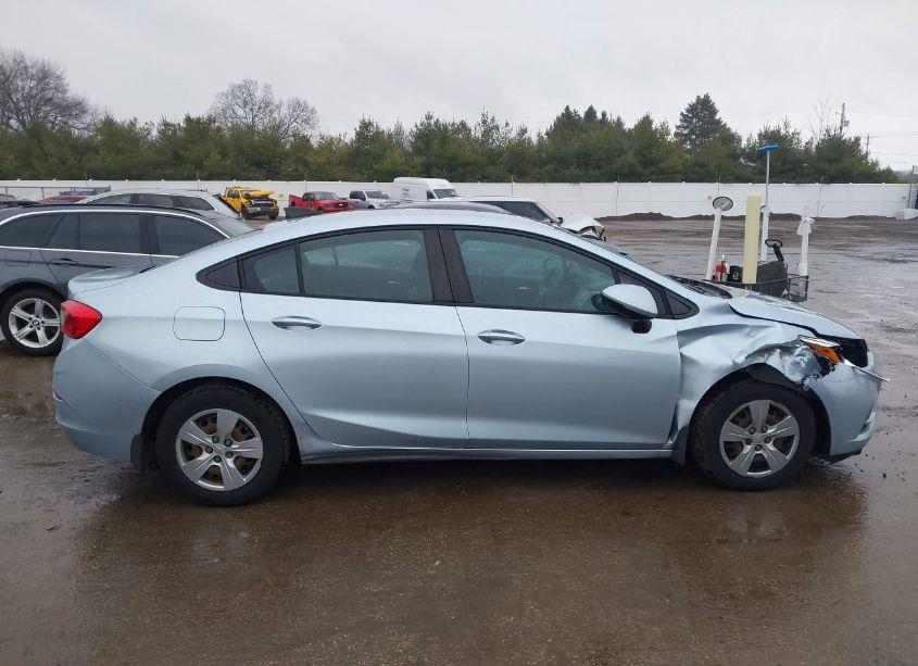 Photo 14 of 2017 Chevrolet Cruze LS AUTO (VIN 1G1BC5SMXH7139500)