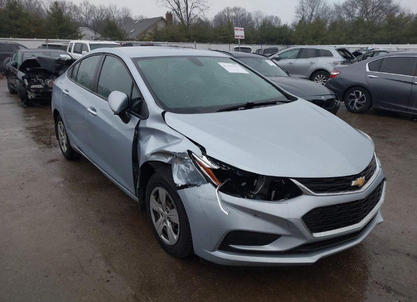 Photo 6 of 2017 Chevrolet Cruze LS AUTO (VIN 1G1BC5SMXH7139500)