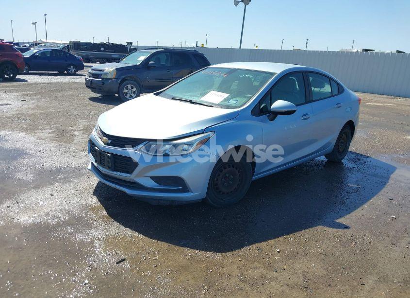 Photo 2 of 2017 Chevrolet Cruze LS AUTO (VIN 1G1BC5SMXH7147760)