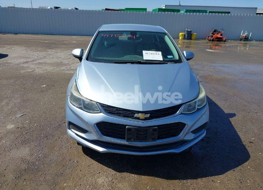 Photo 6 of 2017 Chevrolet Cruze LS AUTO (VIN 1G1BC5SMXH7147760)