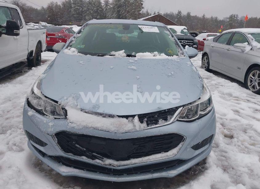 Photo 12 of 2017 Chevrolet Cruze LS AUTO (VIN 1G1BC5SMXH7147869)