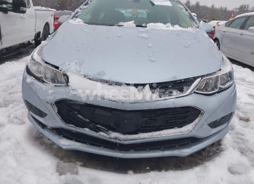 Photo 17 of 2017 Chevrolet Cruze LS AUTO (VIN 1G1BC5SMXH7147869)