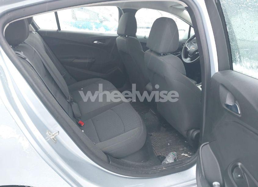 Photo 8 of 2017 Chevrolet Cruze LS AUTO (VIN 1G1BC5SMXH7147869)