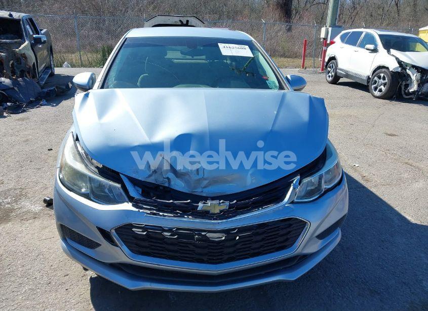 Photo 12 of 2017 Chevrolet Cruze LS AUTO (VIN 1G1BC5SMXH7179429)