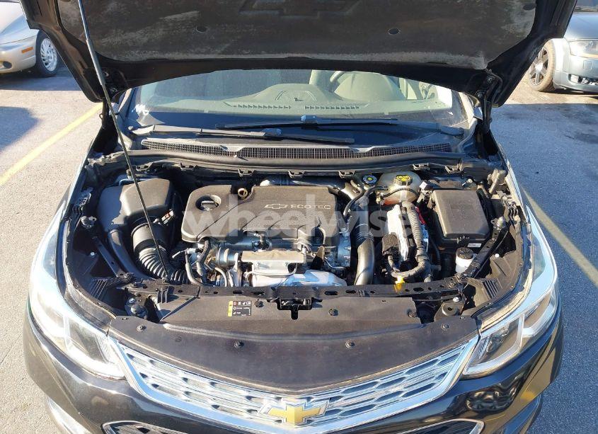 Photo 10 of 2017 Chevrolet Cruze LS AUTO (VIN 1G1BC5SMXH7188454)