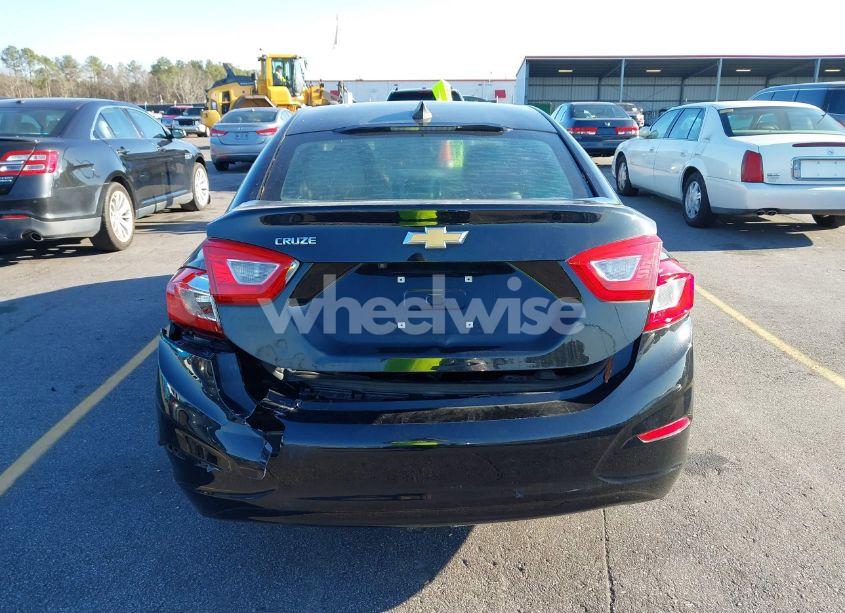 Photo 16 of 2017 Chevrolet Cruze LS AUTO (VIN 1G1BC5SMXH7188454)