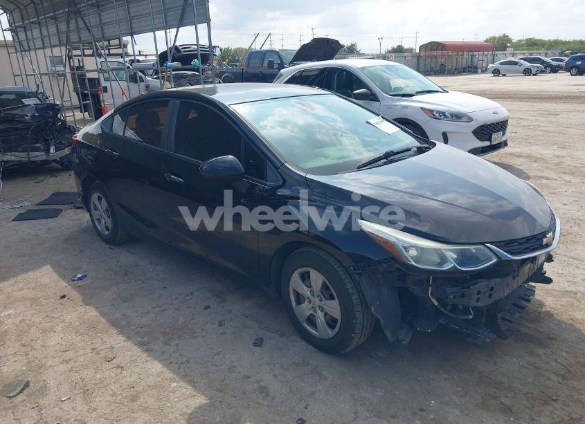 2017 Chevrolet Cruze LS AUTO (VIN 1G1BC5SMXH7193170) main photo