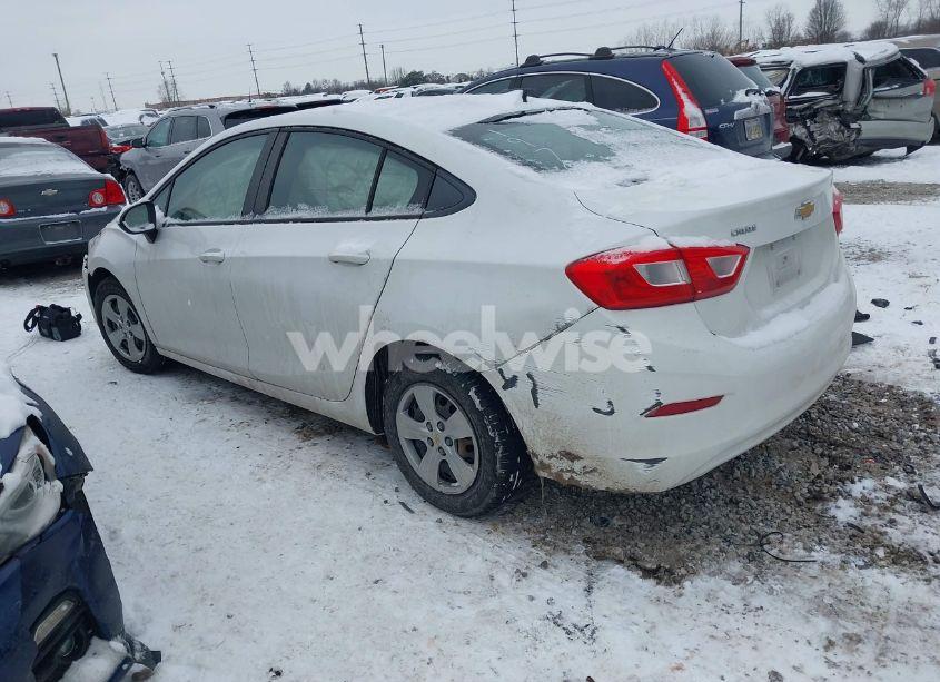 Photo 3 of 2017 Chevrolet Cruze LS AUTO (VIN 1G1BC5SMXH7197073)