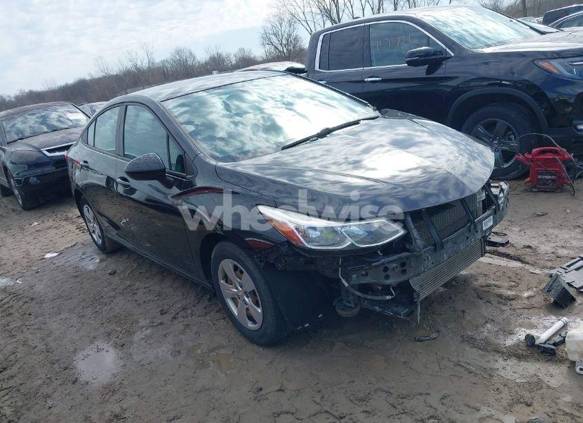 2017 Chevrolet Cruze LS AUTO (VIN 1G1BC5SMXH7204975) main photo