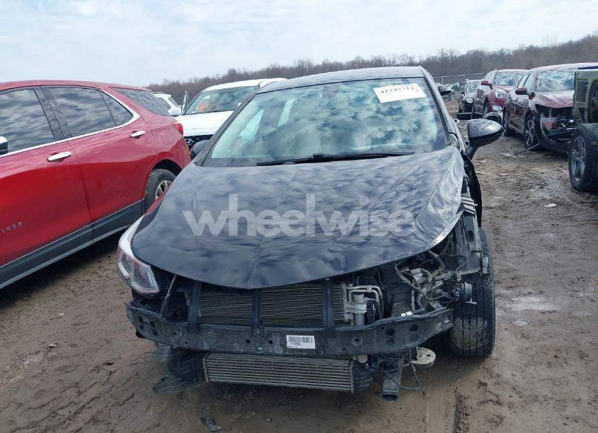 Photo 13 of 2017 Chevrolet Cruze LS AUTO (VIN 1G1BC5SMXH7204975)