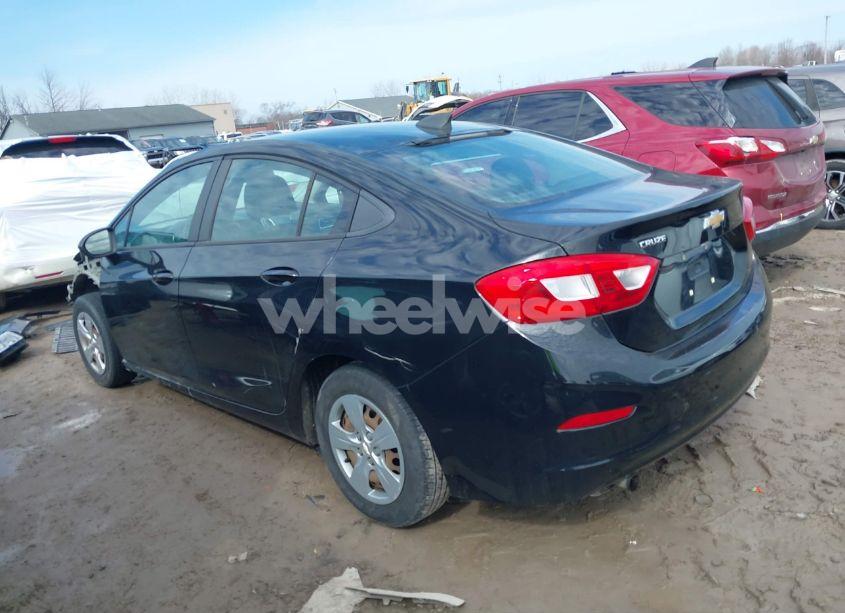 Photo 15 of 2017 Chevrolet Cruze LS AUTO (VIN 1G1BC5SMXH7204975)