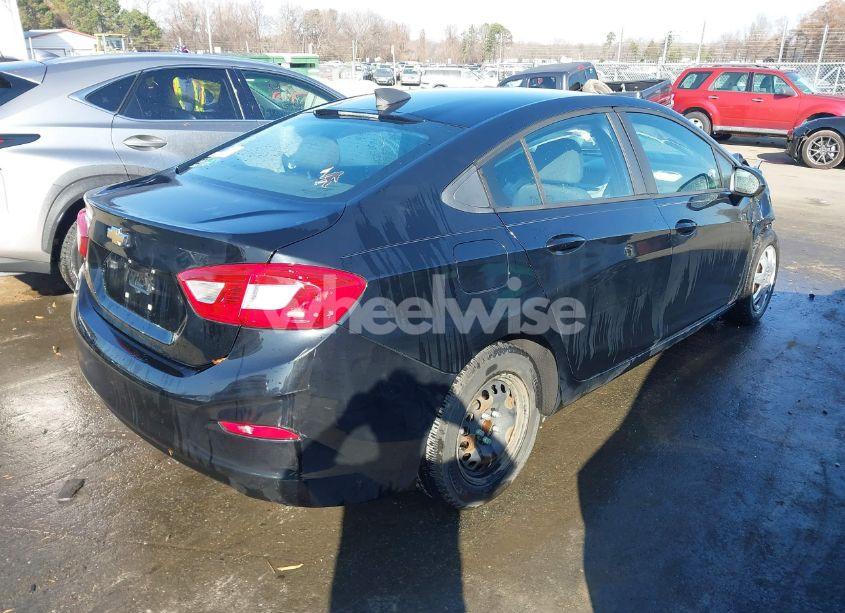 Photo 4 of 2017 Chevrolet Cruze LS AUTO (VIN 1G1BC5SMXH7226524)