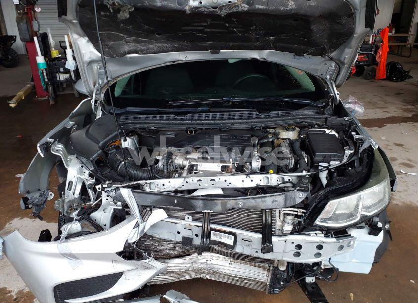 Photo 10 of 2017 Chevrolet Cruze LS AUTO (VIN 1G1BC5SMXH7230153)