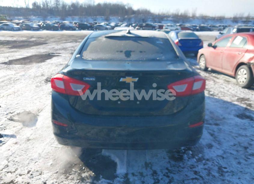 Photo 16 of 2017 Chevrolet Cruze LS AUTO (VIN 1G1BC5SMXH7256199)