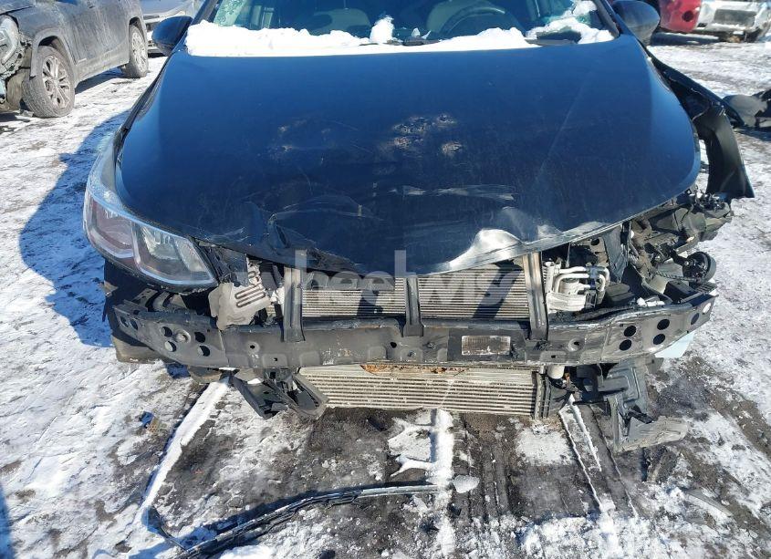 Photo 6 of 2017 Chevrolet Cruze LS AUTO (VIN 1G1BC5SMXH7256199)