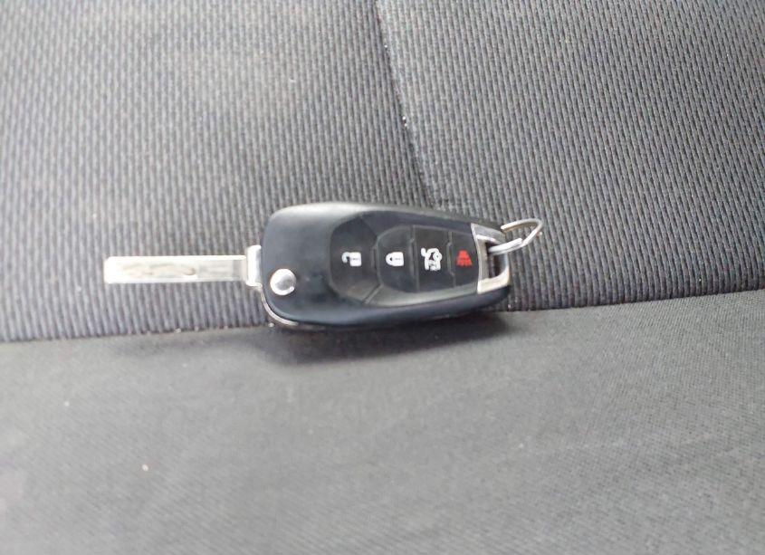 Photo 11 of 2017 Chevrolet Cruze LS AUTO (VIN 1G1BC5SMXH7258132)