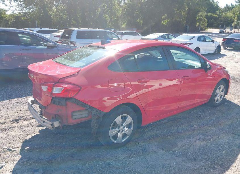 Photo 4 of 2018 Chevrolet Cruze LS AUTO (VIN 1G1BC5SMXJ7158473)