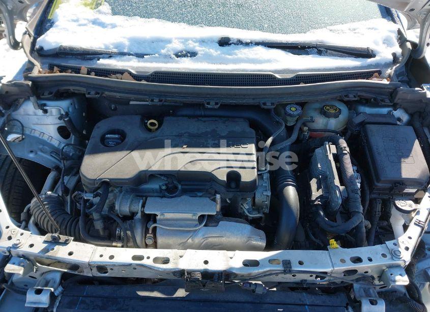 Photo 10 of 2018 Chevrolet Cruze LS AUTO (VIN 1G1BC5SMXJ7170171)