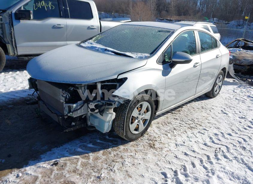 Photo 2 of 2018 Chevrolet Cruze LS AUTO (VIN 1G1BC5SMXJ7170171)
