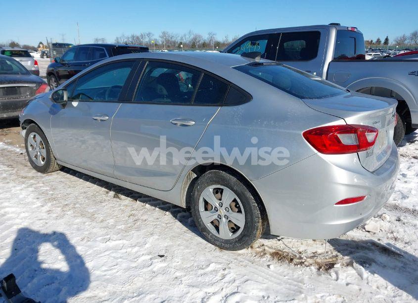 Photo 3 of 2018 Chevrolet Cruze LS AUTO (VIN 1G1BC5SMXJ7170171)