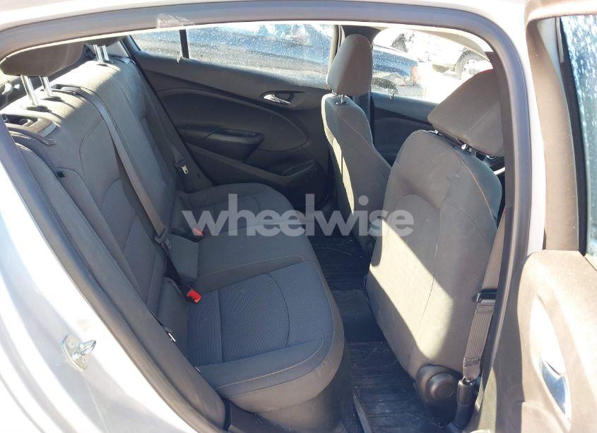 Photo 8 of 2018 Chevrolet Cruze LS AUTO (VIN 1G1BC5SMXJ7170171)