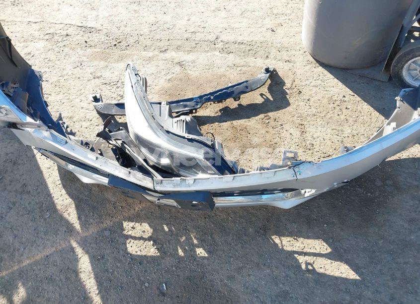 Photo 12 of 2018 Chevrolet Cruze LS AUTO (VIN 1G1BC5SMXJ7191599)