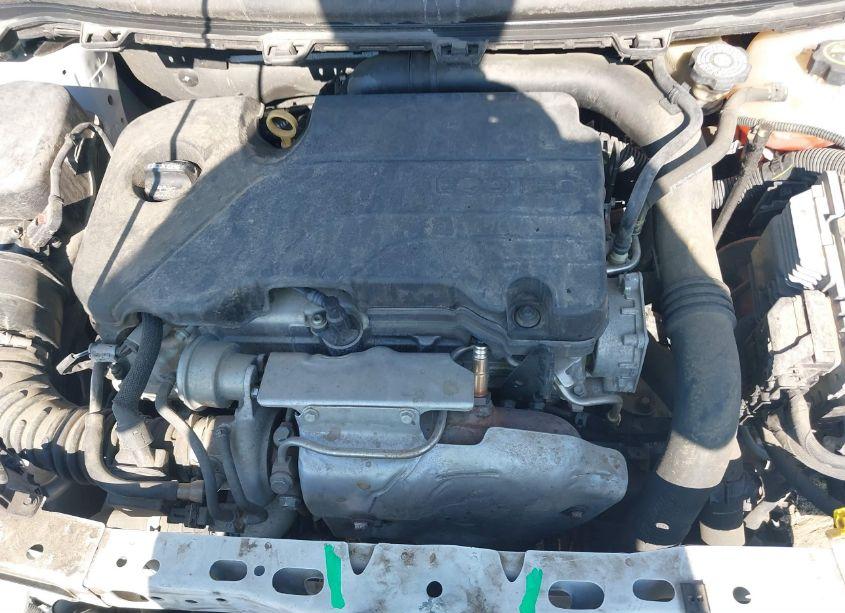 Photo 10 of 2018 Chevrolet Cruze LS AUTO (VIN 1G1BC5SMXJ7191912)