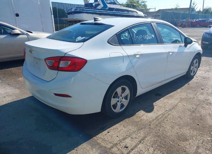 Photo 4 of 2018 Chevrolet Cruze LS AUTO (VIN 1G1BC5SMXJ7191912)
