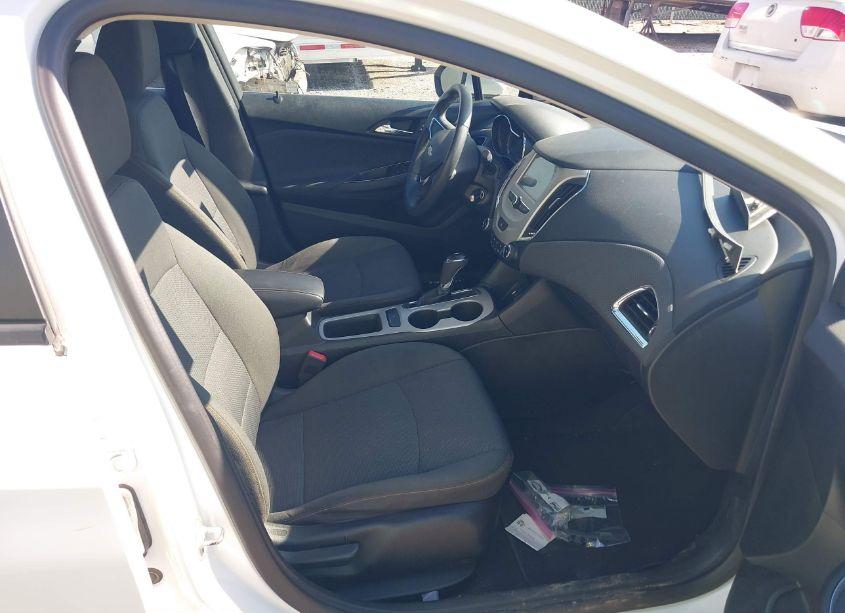 Photo 5 of 2018 Chevrolet Cruze LS AUTO (VIN 1G1BC5SMXJ7191912)