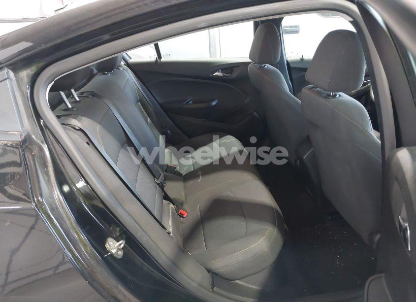Photo 8 of 2018 Chevrolet Cruze LS AUTO (VIN 1G1BC5SMXJ7203119)