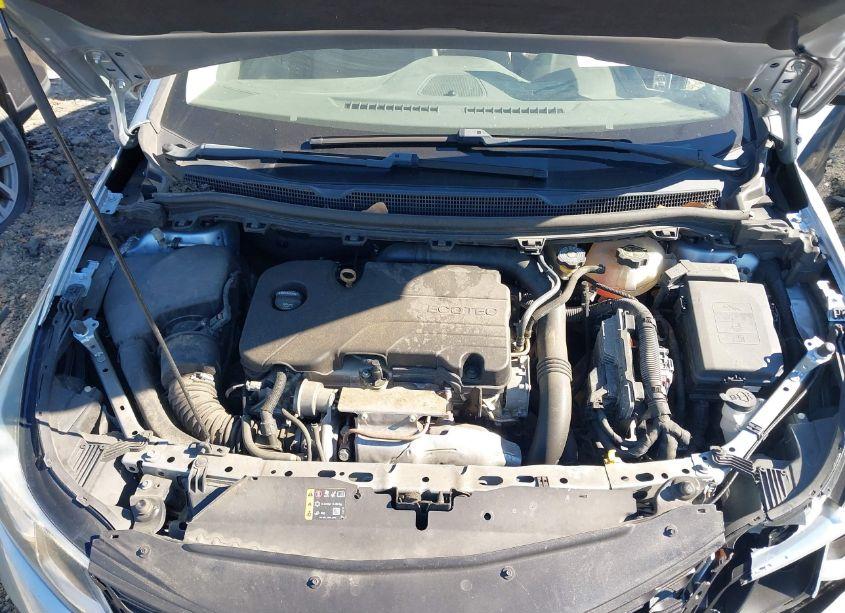 Photo 10 of 2018 Chevrolet Cruze LS AUTO (VIN 1G1BC5SMXJ7211382)