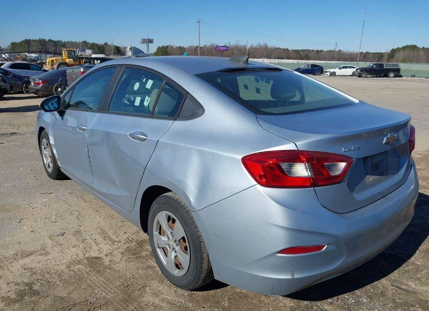Photo 19 of 2018 Chevrolet Cruze LS AUTO (VIN 1G1BC5SMXJ7211382)