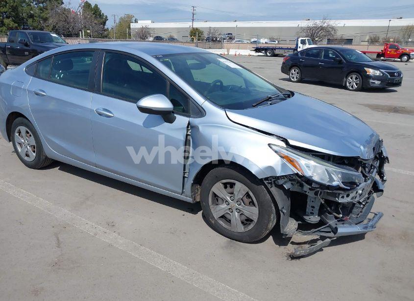 2018 Chevrolet Cruze LS AUTO (VIN 1G1BC5SMXJ7223144) main photo