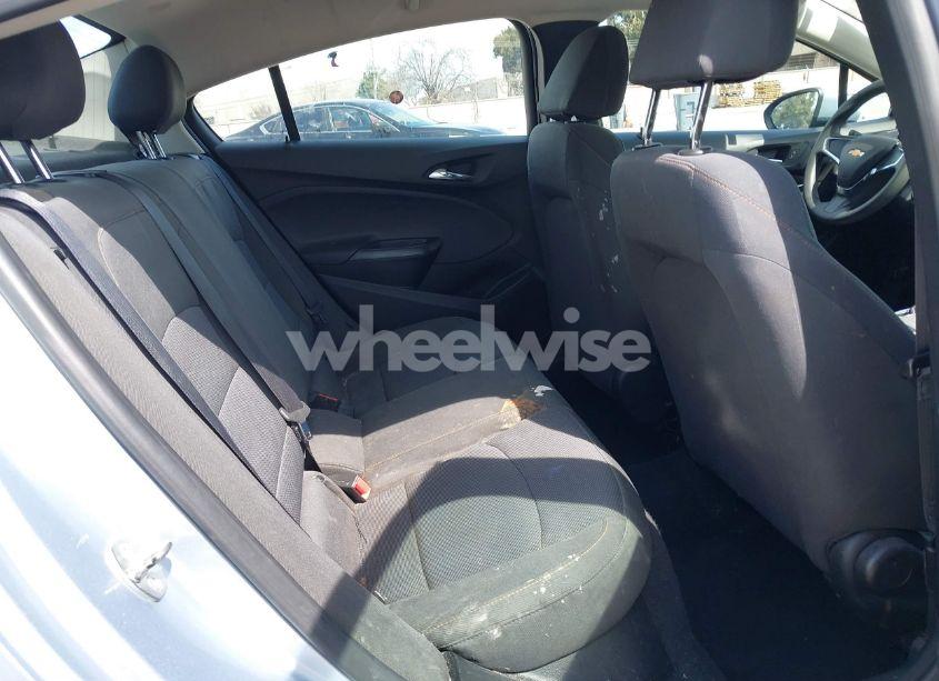 Photo 8 of 2018 Chevrolet Cruze LS AUTO (VIN 1G1BC5SMXJ7223144)