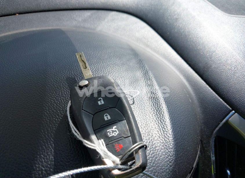 Photo 11 of 2018 Chevrolet Cruze LS AUTO (VIN 1G1BC5SMXJ7223516)