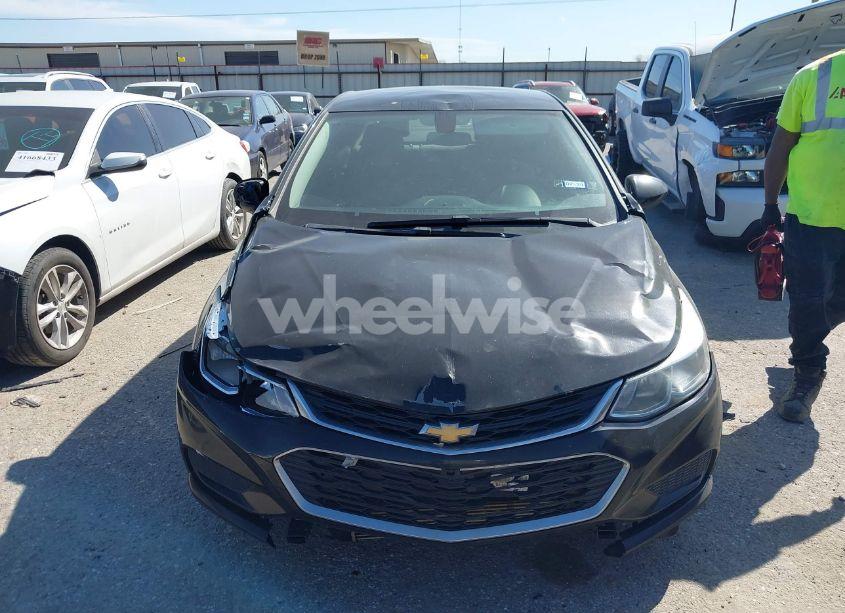 Photo 12 of 2018 Chevrolet Cruze LS AUTO (VIN 1G1BC5SMXJ7247766)
