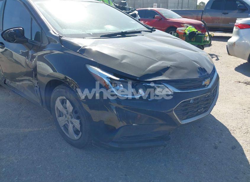 Photo 18 of 2018 Chevrolet Cruze LS AUTO (VIN 1G1BC5SMXJ7247766)
