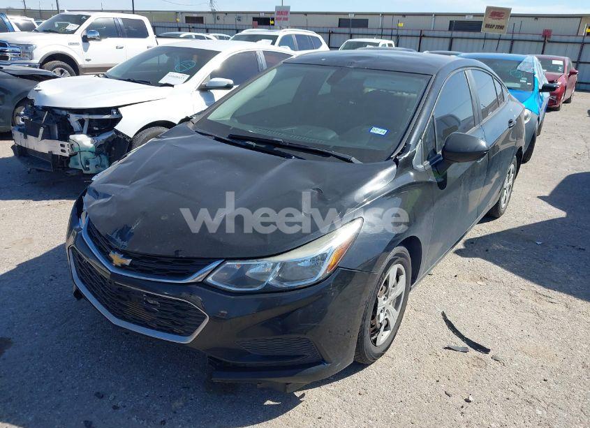 Photo 2 of 2018 Chevrolet Cruze LS AUTO (VIN 1G1BC5SMXJ7247766)