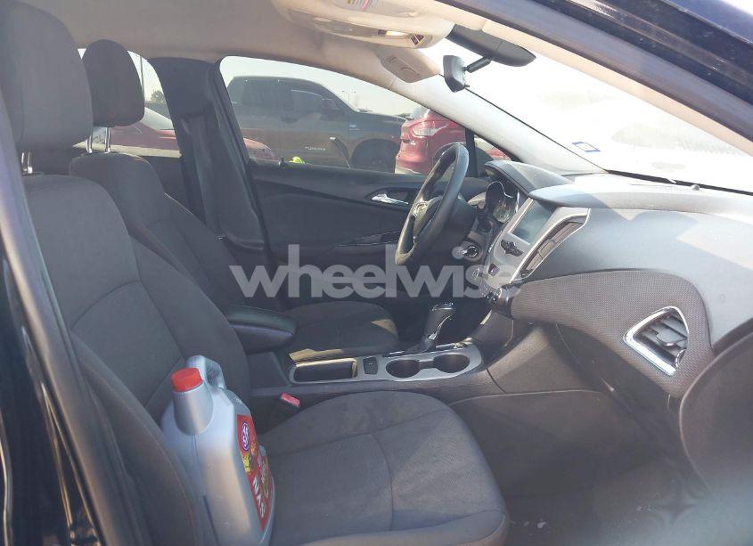 Photo 5 of 2018 Chevrolet Cruze LS AUTO (VIN 1G1BC5SMXJ7247766)