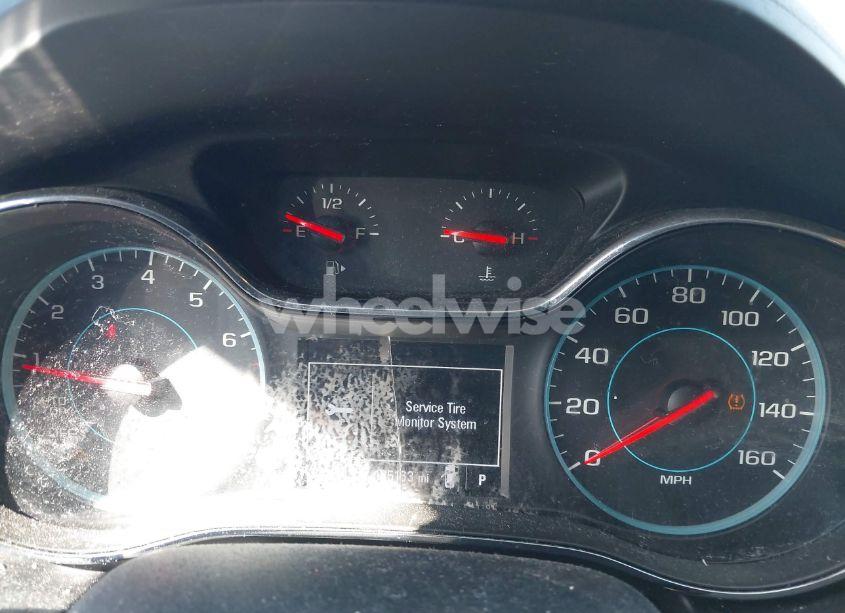 Photo 7 of 2018 Chevrolet Cruze LS AUTO (VIN 1G1BC5SMXJ7247766)