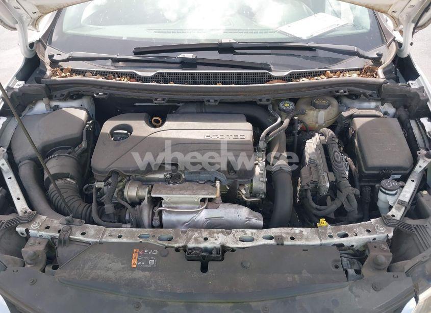 Photo 10 of 2019 Chevrolet Cruze LS (VIN 1G1BC5SMXK7151377)