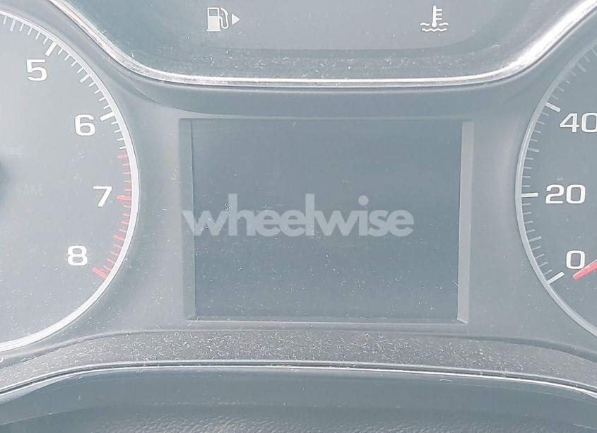 Photo 14 of 2019 Chevrolet Cruze LS (VIN 1G1BC5SMXK7151377)