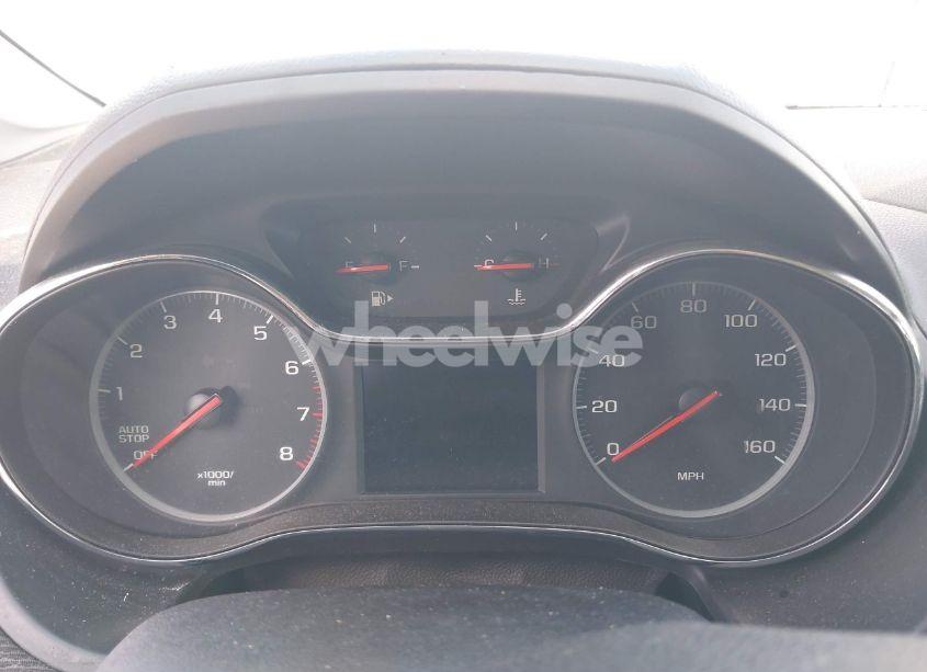 Photo 7 of 2019 Chevrolet Cruze LS (VIN 1G1BC5SMXK7151377)